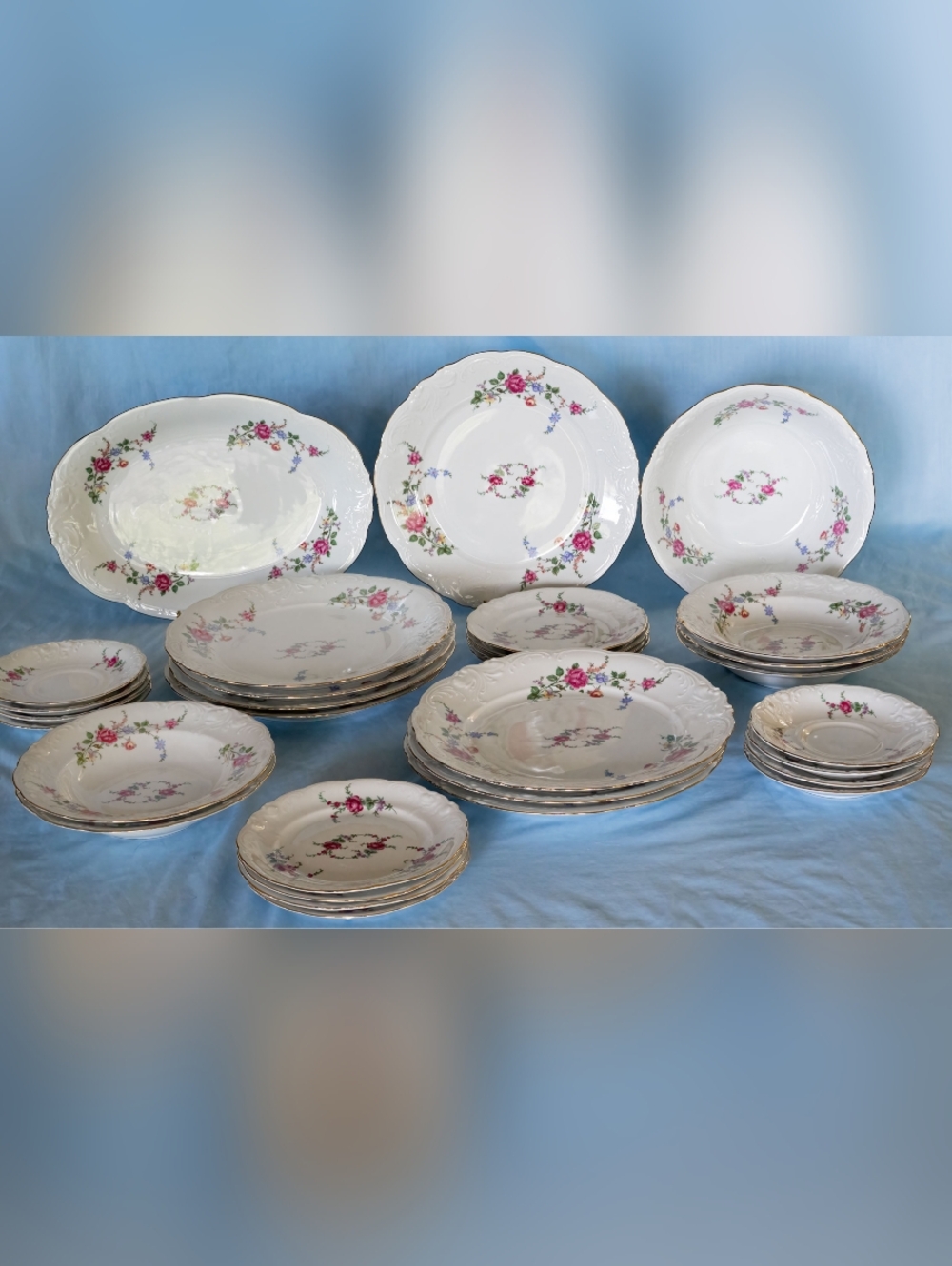 Beautiful Wawel Rose Garden Dinnerware Collection. Vintage. Made in Poland